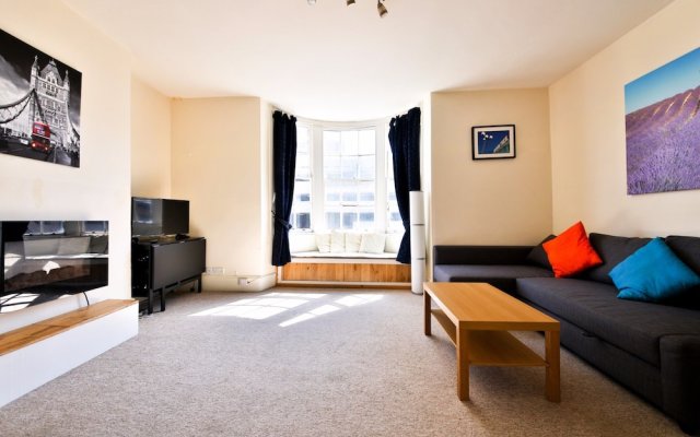 Quiet Flat for 4 With Sea View in Central Brighton