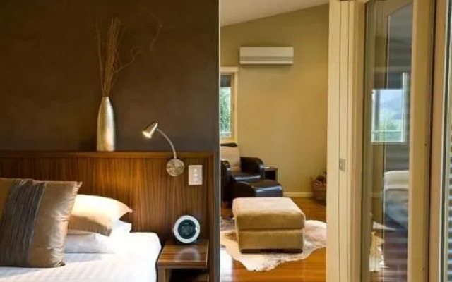 The Buckland - Studio Retreat