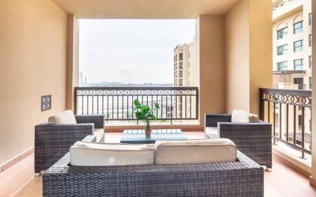 Luxury 2BR Apt Beach Club Full Sea View