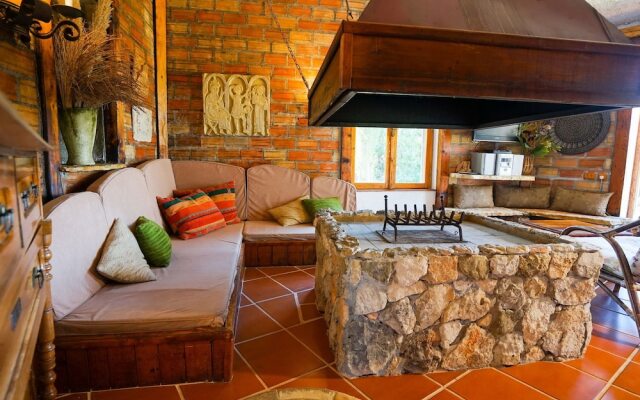 Charming Holiday Home in Banj With Private Terrace