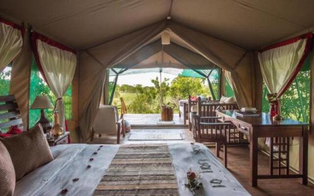 Losokwan Luxury Tented Camp - Maasai Mara