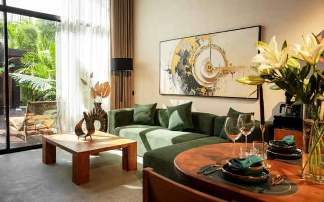 The Home Villas – Guest Rooms – Tibubeneng