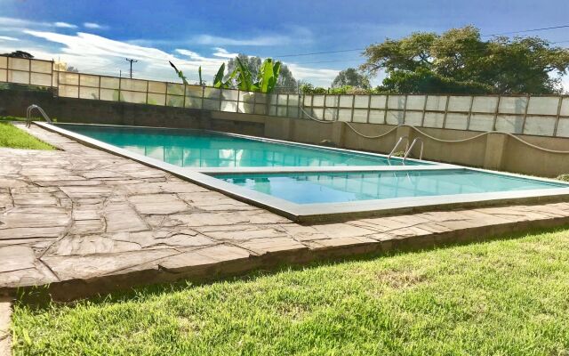 Milimani Executive Suites With Pool