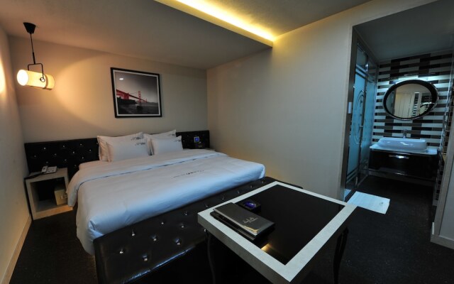 YTT Motel
