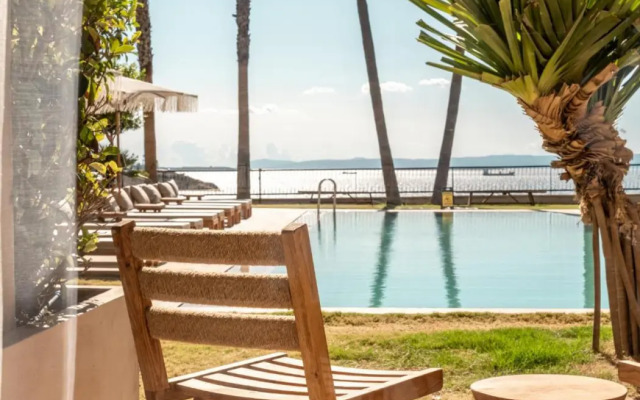 The Local House Ayasaranda