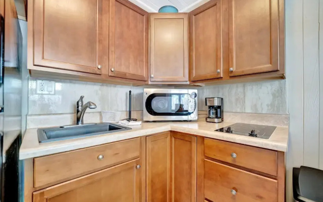 Stones Throw Beachfront Luxury Suites