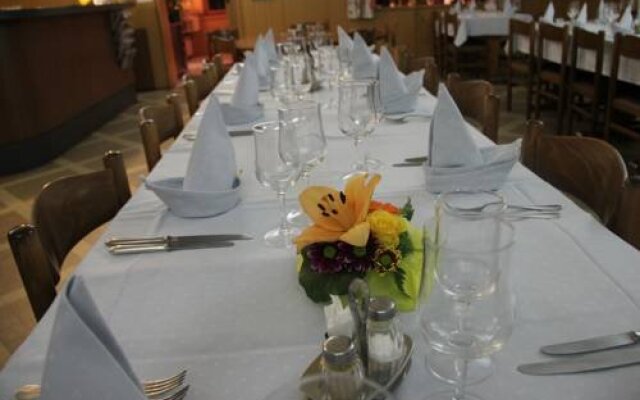 Ristorante-Hotel La Campagnola