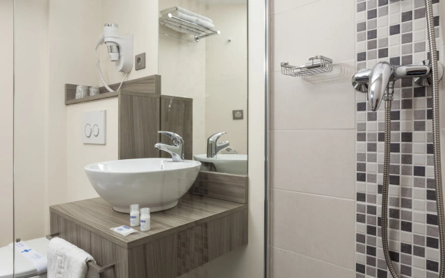 Brit Hotel Confort Foix