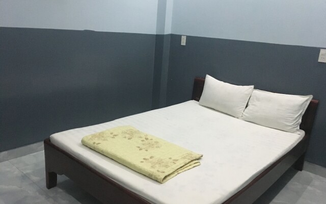 Ngoc Son by OYO Rooms