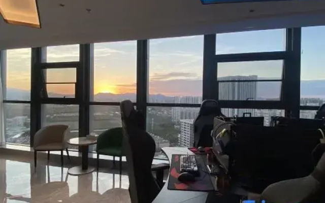 Yunzhen Xiyue Esports Hotel (Hongqi Street Xinli Plaza Branch)