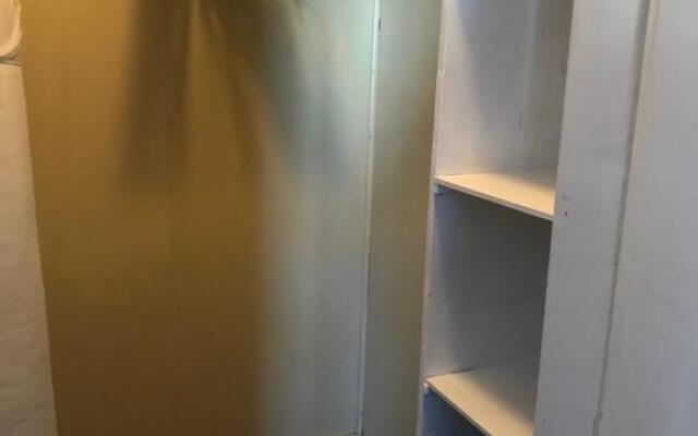 Anki's apartment