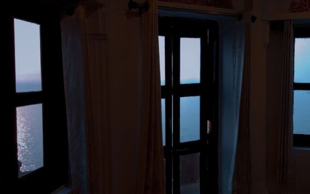 Dwivedi Hotels Hotel Elena