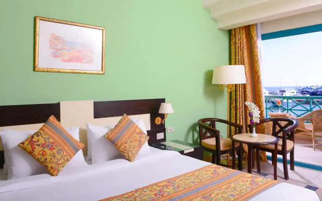 Moreno Horizon Spa & Resort