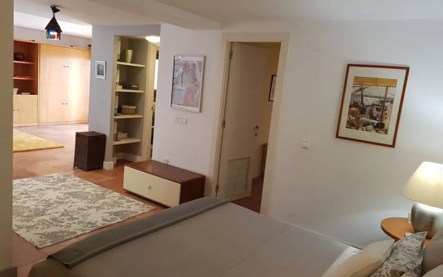 Villa Tamarit Guest House