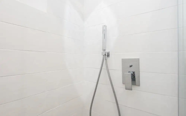 RSH San Cosimato Luxury Bright Apartment