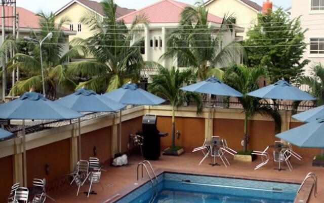 Manyxville Hotel & Suites