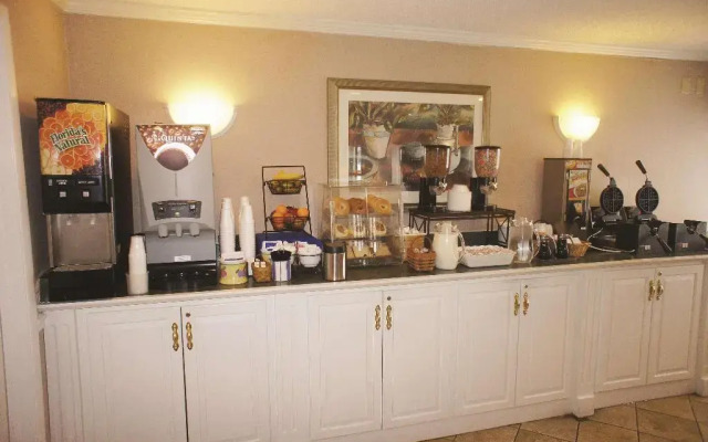 La Quinta Inn Cleveland Independence