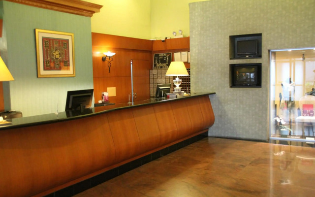 Strand Hotel (SG Clean Certified)