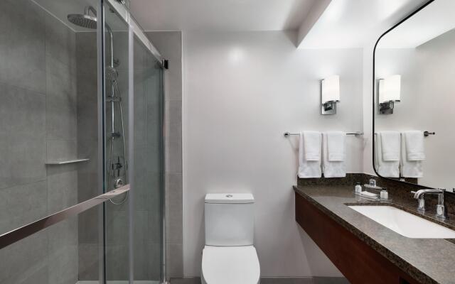 Crowne Plaza College Park - Washington DC by IHG