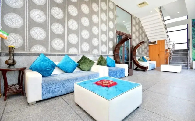 Splash Fun Resorts by OYO Rooms