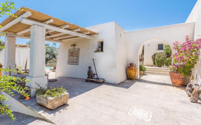 Rustic yet chic apartment