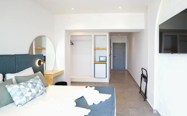 Seaside Beach Marmari Hotel