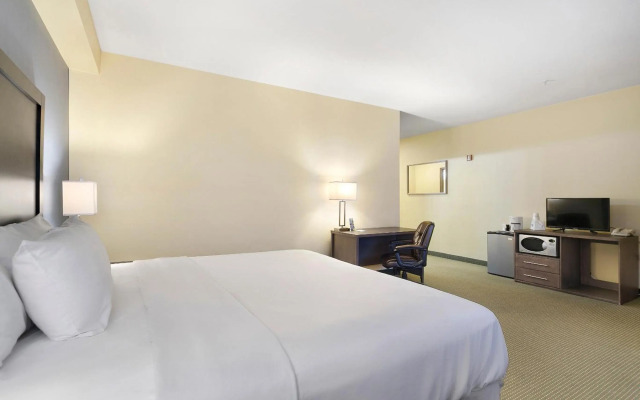 Red Roof Inn PLUS+ & Suites Chattanooga - Downtown