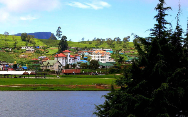 Royal Hills