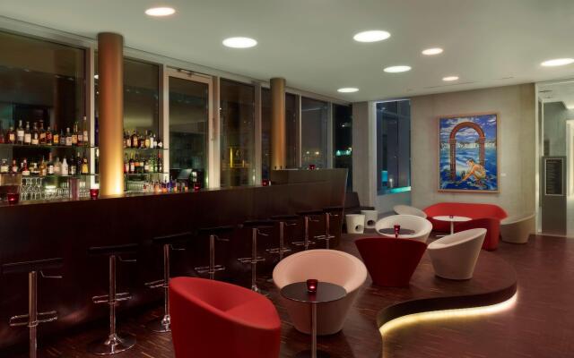 art'otel Cologne powered by Radisson Hotels