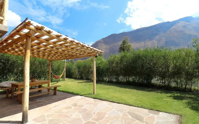 w Majestic 3BR House in Villa Sagrado