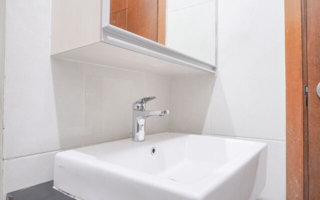 Strategic And Well Designed Studio Apartment At Capitol Park Residence