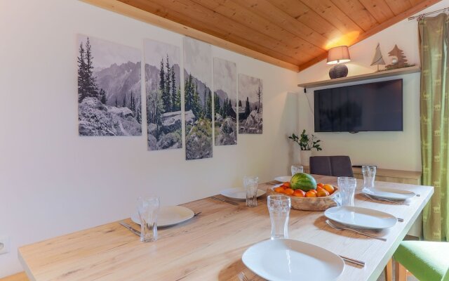 Cozy Apartment in Neukirchen am Großvenediger With Parking