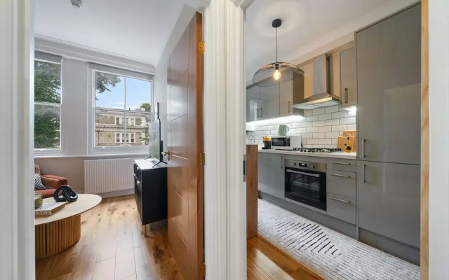 Stylish 2 Bedroom Notting Hill Stay