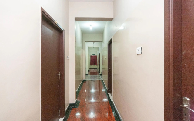 Sri Laya Guest House by OYO Rooms