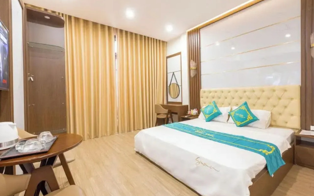 Hai Yen Hotel - 109 Tran Duy Hung
