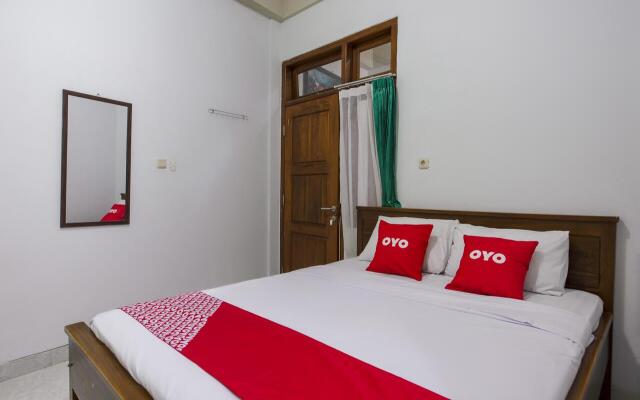 OYO 3815 Kutisari Selatan 21 Syariah