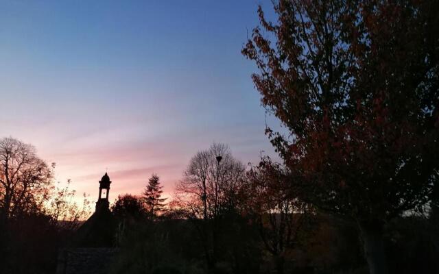 Gite Atypique Dans Une Chapelle