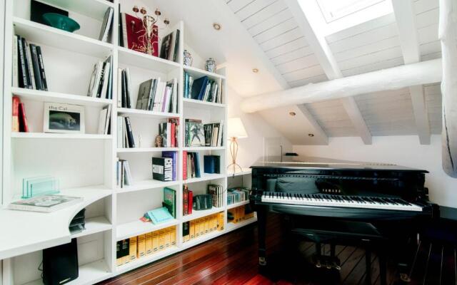 Exclusive Penthouse - by MyHomeInComo