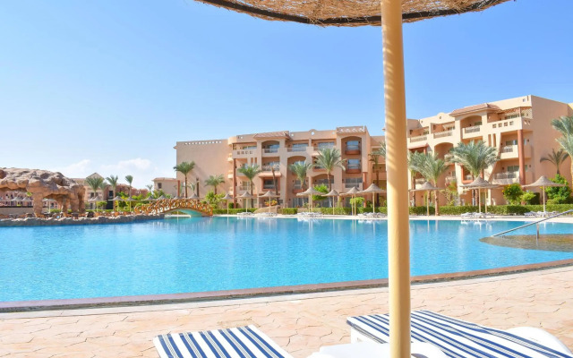 Parrotel Lagoon Waterpark Resort