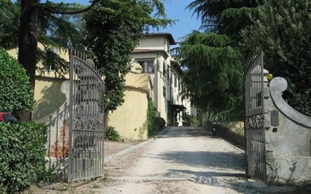 Residenza Strozzi - La Cappella