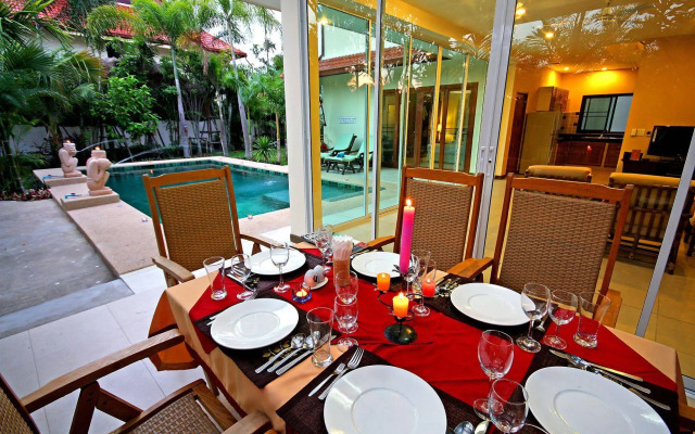 AT Pool Villa Resort