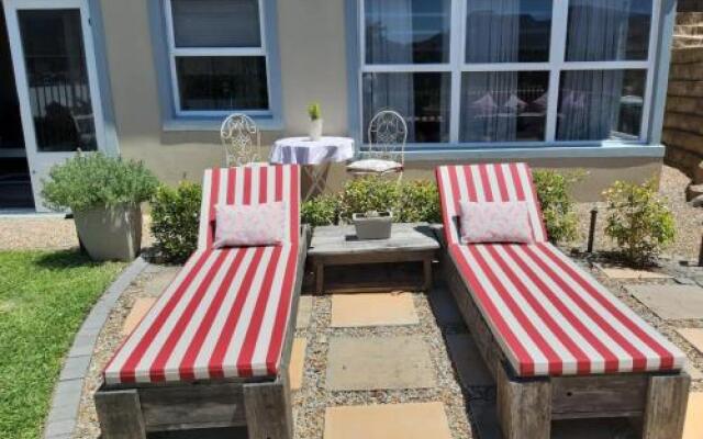 Sandpiper's Nest - Hout Bay