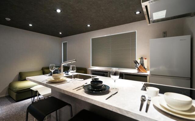 Real Life Aoyama 2BR Suite 5pax 3bed 3min Metro