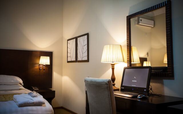 Twins Hotel