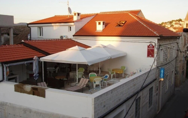 Vitris - 50 m From sea - A2