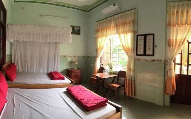 Trai Hoa Vang Homestay - Hostel