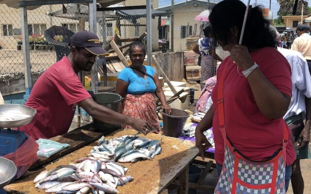 Vista BnB Peter Mendis Road