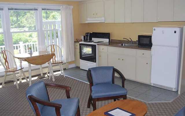 Dockside Guest Quarters & Restaurant