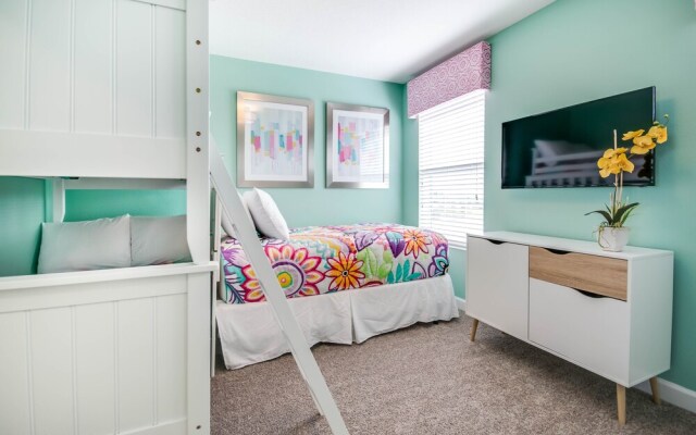 Beautiful Home W/private Pool & Spa, Near Wdw!