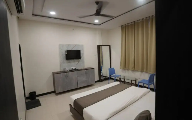 Hotel Dev kripa